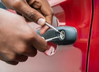 Когда нужно аварийное вскрытие авто?