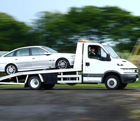 Эвакуатор: как выбрать и где купить подходящий вариант