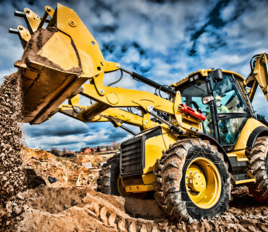 Экскаваторы-погрузчики – возможности и особенности