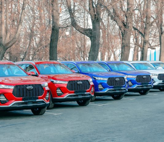 Новый российский бренд Xcite будет выпускать не менее 25 000 машин в год