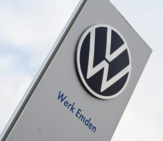 Volkswagen капут: немцы тщетно пытаются спасти свой умирающий автопром