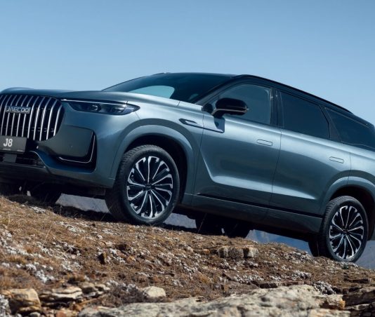 Jaecoo представил в России свой флагманский кроссовер