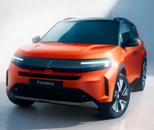 Представлен новый Opel Frontera. Теперь это электрифицированный кроссовер