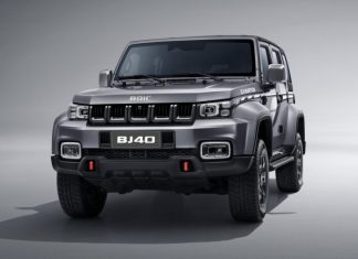 В Россию привезли эксклюзивный внедорожник BAIC BJ40 Champion. Сколько он стоит