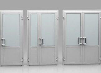 Преимущества дверей из стеклопластика