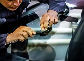 Ремонт автостекол и трещин: как поддерживать безопасность на дороге