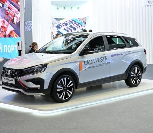 АВТОВАЗ представил новую версию LADA Vesta