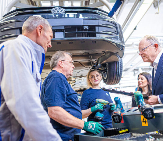 Китай, помоги: зачем Volkswagen побежал на поклон к китайским автостроителям