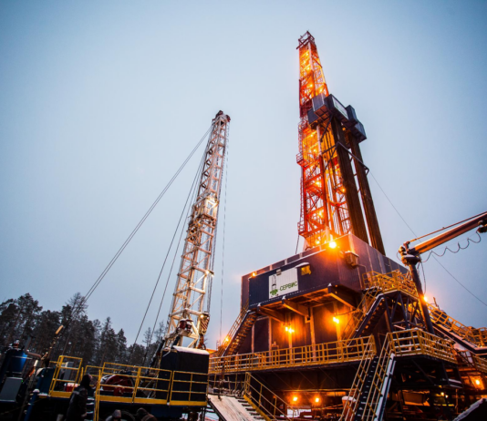 Область применения, виды, принцип работы буровых установок