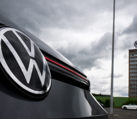 Завод Volkswagen в Калуге вернется к работе через месяц