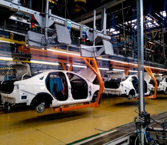 АВТОВАЗ остановил производство LADA Vesta