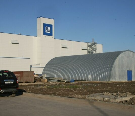 Бывший завод General Motors в Санкт-Петербурге перезапустят в 2026 году