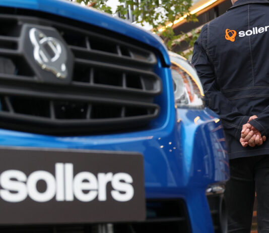 Sollers презентовал новый пикап ST8