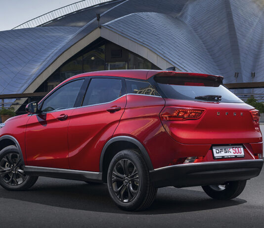 Бензиновые кроссоверы DFSK 500 встали на конвейер под Липецком