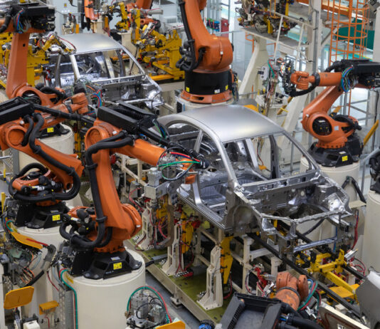 В России стали выпускать больше автомобилей