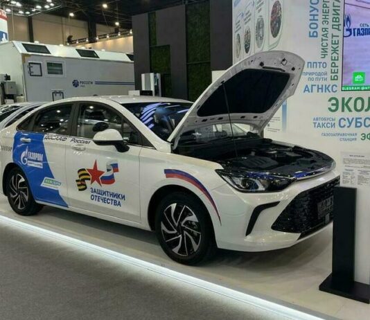 Дебютировали новые версии битопливных BAIС U5 Plus и SWM G01