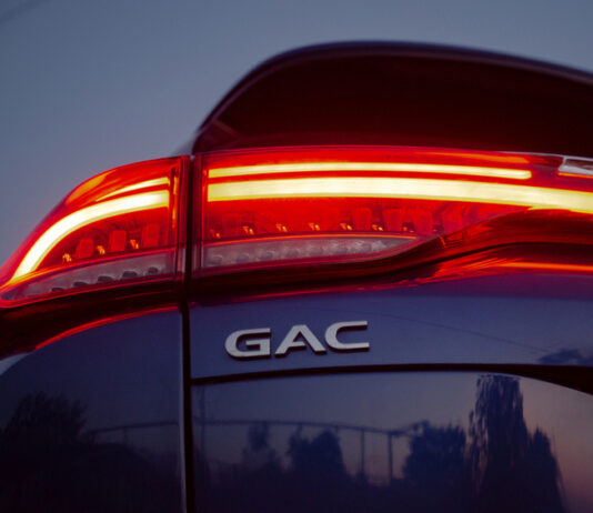 Тачка — огонь: почему загораются кроссоверы GAC