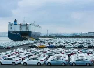 Импорт автомобилей из ОАЭ: ваш путеводитель в мир роскоши и экономии