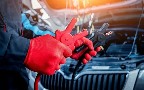 Как правильно прикурить автомобиль: пошаговая инструкция для начинающих водителей