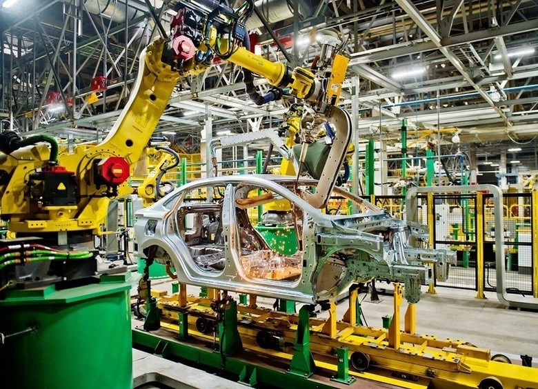 АВТОВАЗ повысил уровень роботизации в цехе сварки LADA Iskra