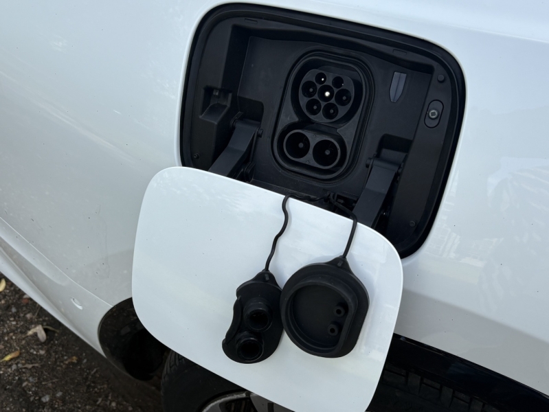 Бьем ДВС, спасая Россию: автоотрасль страны должны спасти &laquo;электрички&raquo;