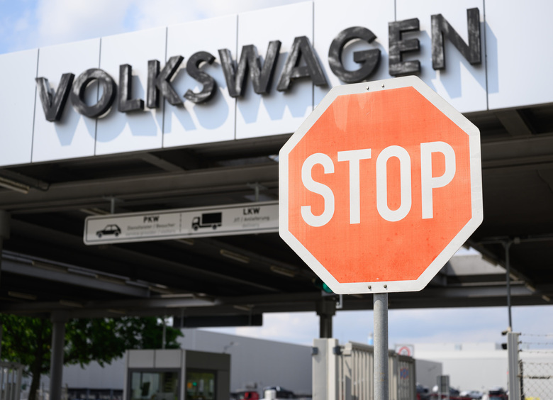 Бесплодные метания: у&nbsp;Volkswagen нет рецепта спасения