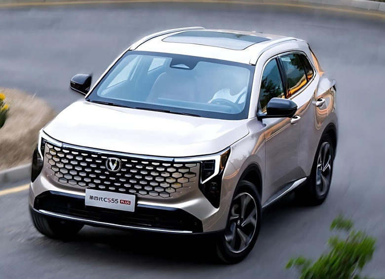 Changan Uni-S нового поколения начнут выпускать в России весной