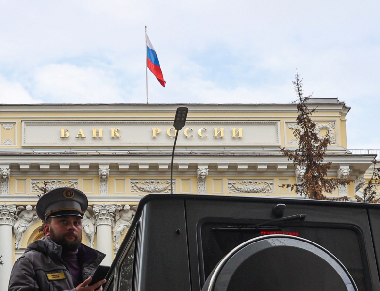 Эксперт объяснил, почему нельзя планировать развитие автопрома на 25 лет вперед