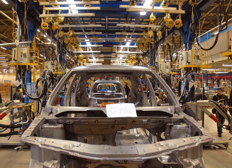 Эксперты оценили перспективы создания &laquo;новой модели развития автопрома&raquo; в&nbsp;Петербурге