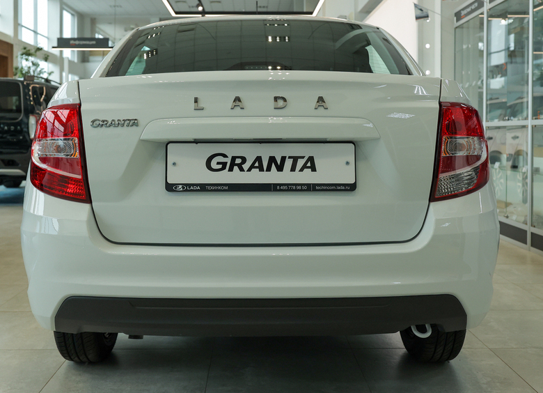 Глава АВТОВАЗа рассказал, когда LADA Granta получит вариатор