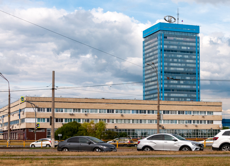 Глава АВТОВАЗа Соколов раскрыл сроки дебюта нового минивэна LADA