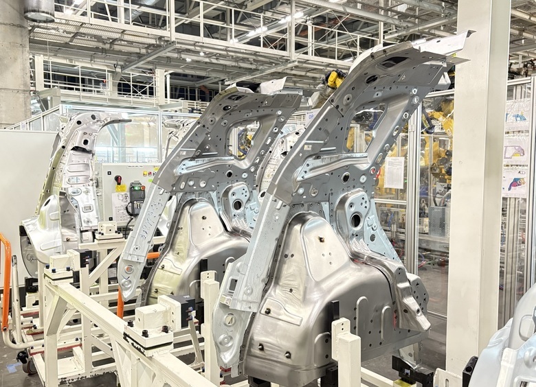 Госдума продлила действие СПИКов для автопроизводителей, пострадавших от&nbsp;санкций