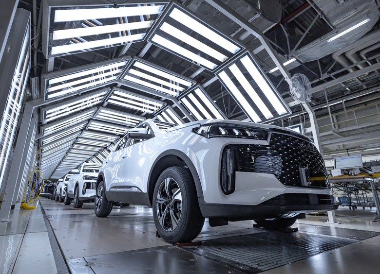 Калибровка металла: как в России собирают автомобили Tenet