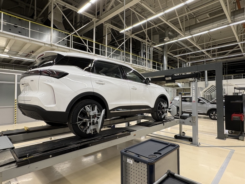 Калибровка металла: как в России собирают автомобили Tenet