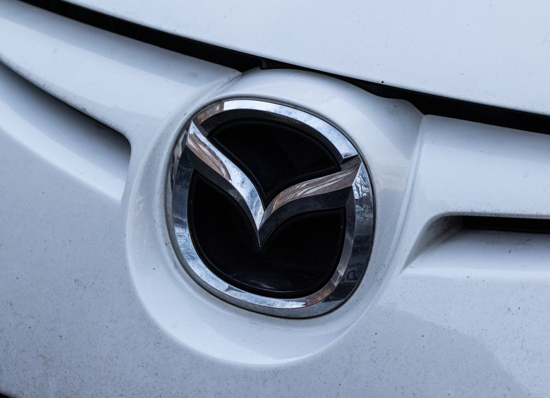 Mazda6 и другие: Mazda снимает с конвейера сразу четыре модели