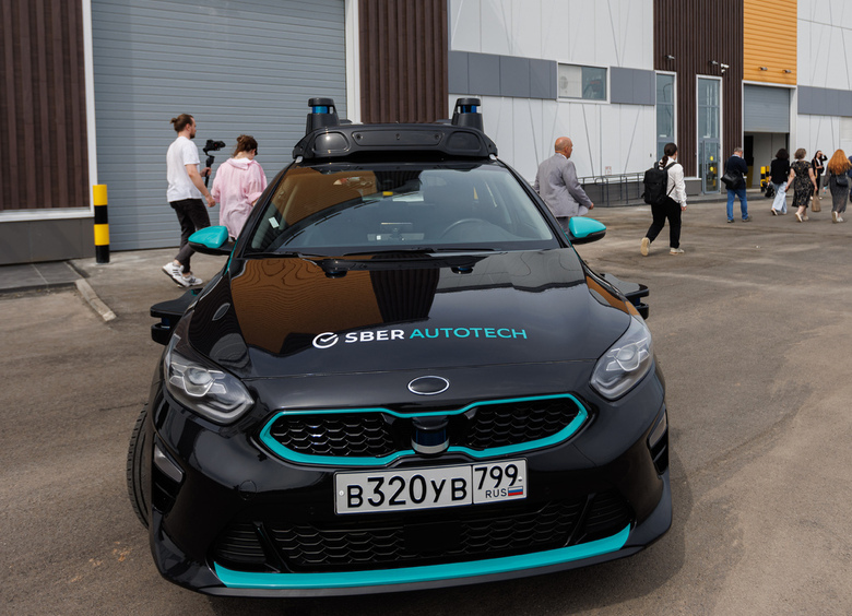 Минтранс предсказал, что через 20 лет ручное управление машиной будет экзотикой