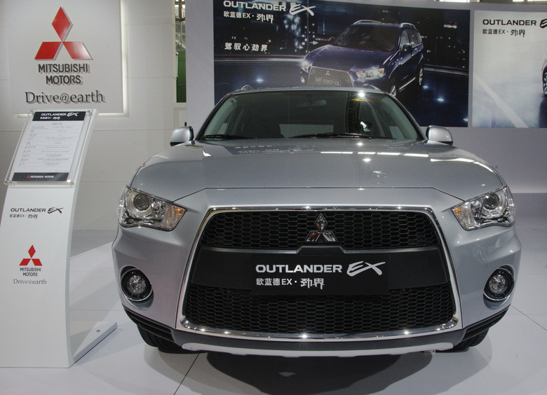 Mitsubishi продлила российский патент на Outlander