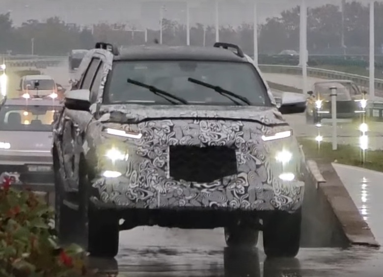 На тесты выехал прототип новейшего внедорожника Sollers