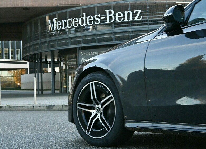 Отходняк: немцы заявили, что VW, Mercedes-Benz и&nbsp;BMW осталось недолго