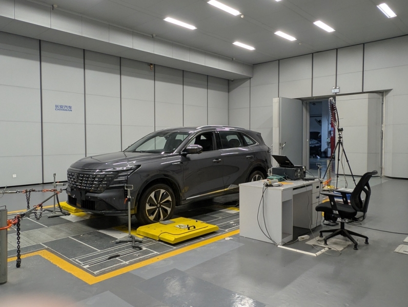 От&nbsp;камеры без эха до&nbsp;лаборатории без света: один день в R&D-центре Changan