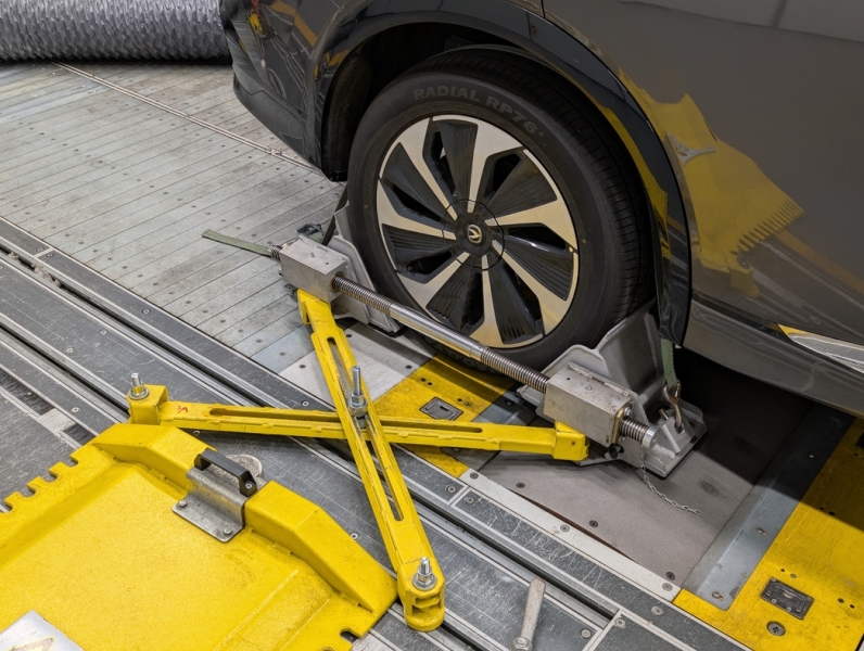 От&nbsp;камеры без эха до&nbsp;лаборатории без света: один день в R&D-центре Changan