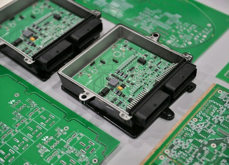 Производству автомобилей угрожает дефицит чипов оперативной памяти