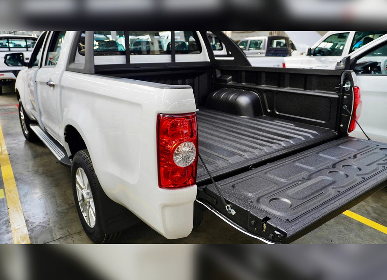 Sollers нашел новый способ защиты пикапов ST6 и ST8 от коррозии