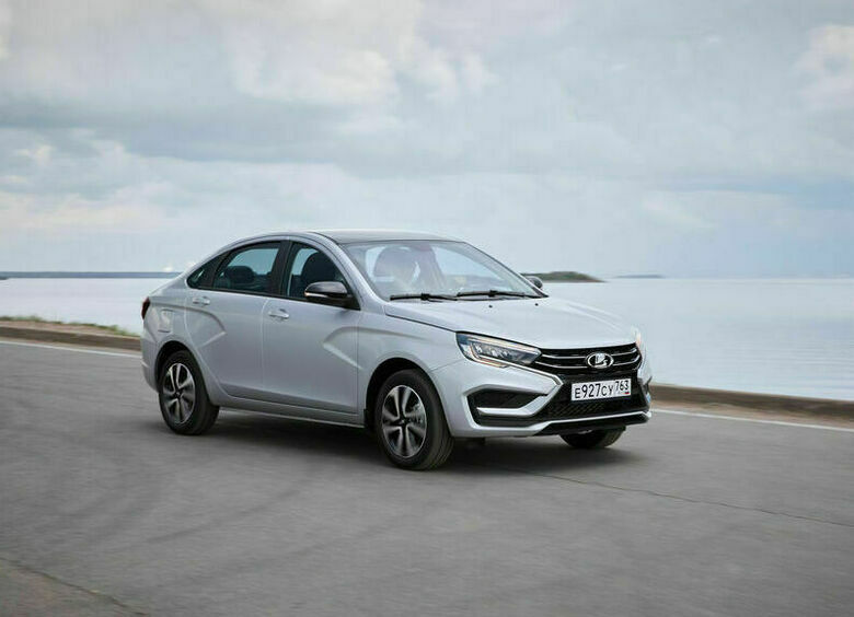 Стало известно, когда появится LADA Vesta с климат-контролем