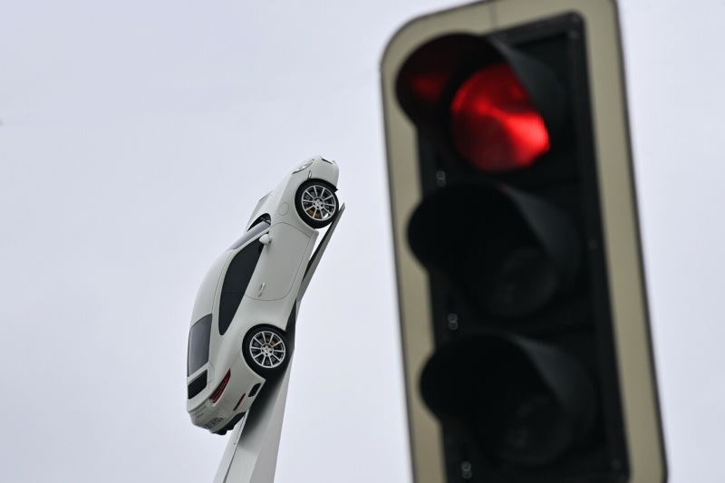 Такого позора немцы еще не знали: автопром Германии идет ко дну