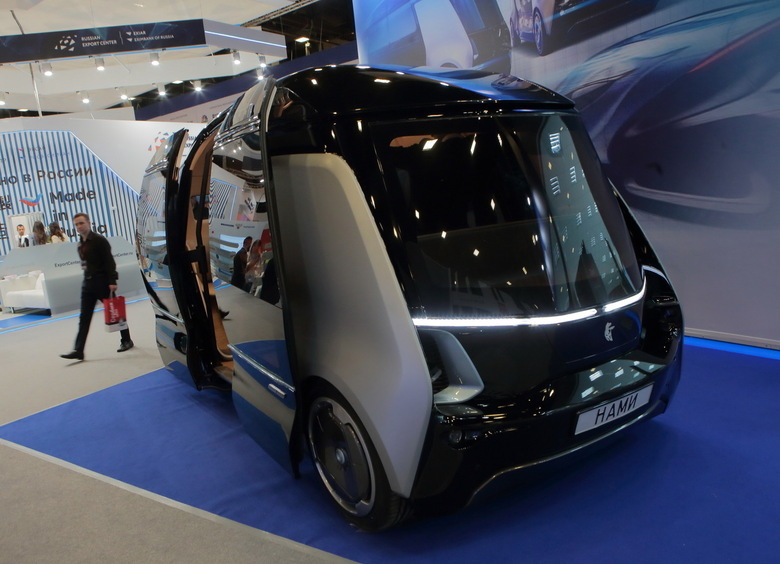 Tesla не&nbsp;в&nbsp;счет: почему мировой автопром не&nbsp;хочет внедрять в&nbsp;свои машины автопилот