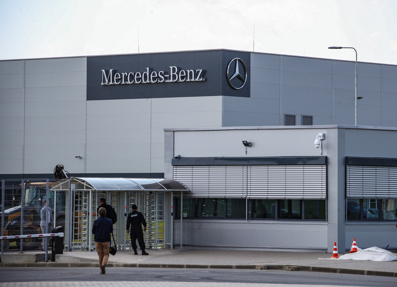 У Mercedes-Benz появятся новинки, построенные из старых автомобилей