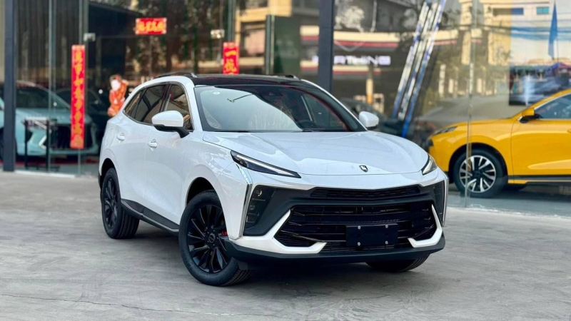 В России обновят кроссовер Forthing T5 EVO