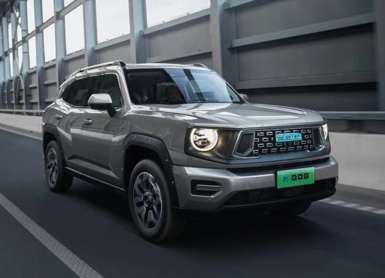 В России планируют выпускать гибридные кроссоверы Haval H7