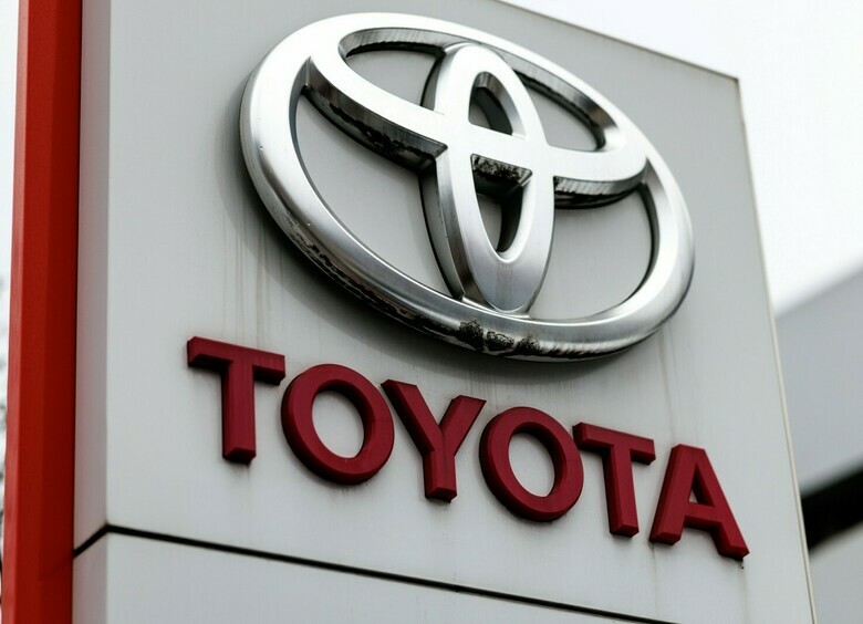 В&nbsp;России запатентованы Toyota Verso и&nbsp;Crown Signia